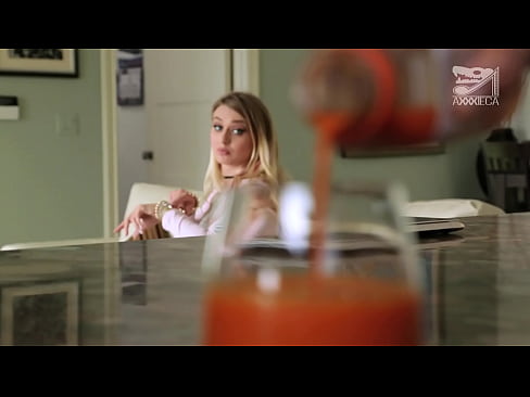 ❤️ دختر داغ با جوانان بزرگ و گربه تنگ می شود خروس از بازنده، اما بسیار سخت است ☑ پورنو روسی در fa.liporno.ru ❤